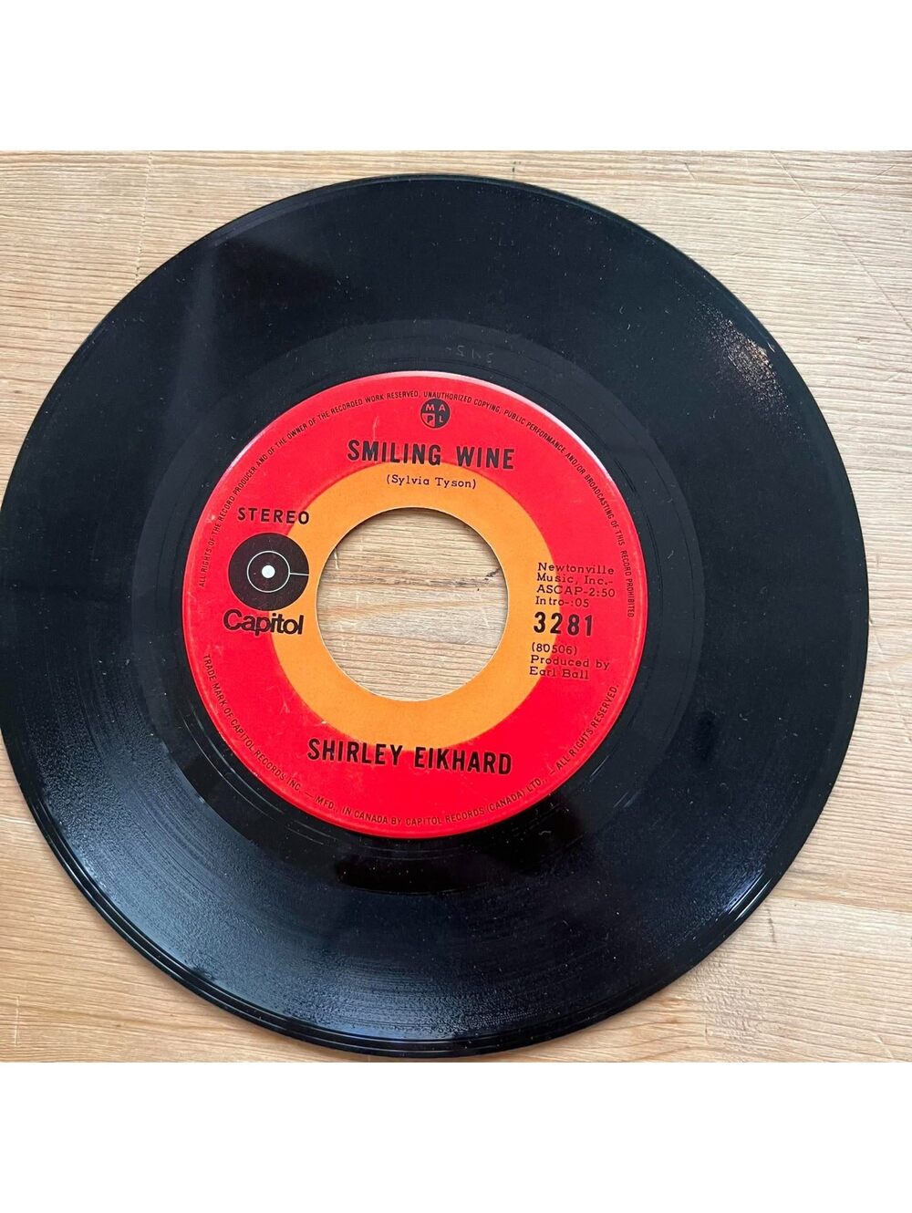 Shirley Eikhard - Smiling Wine/Together 45rpm VG+ R16